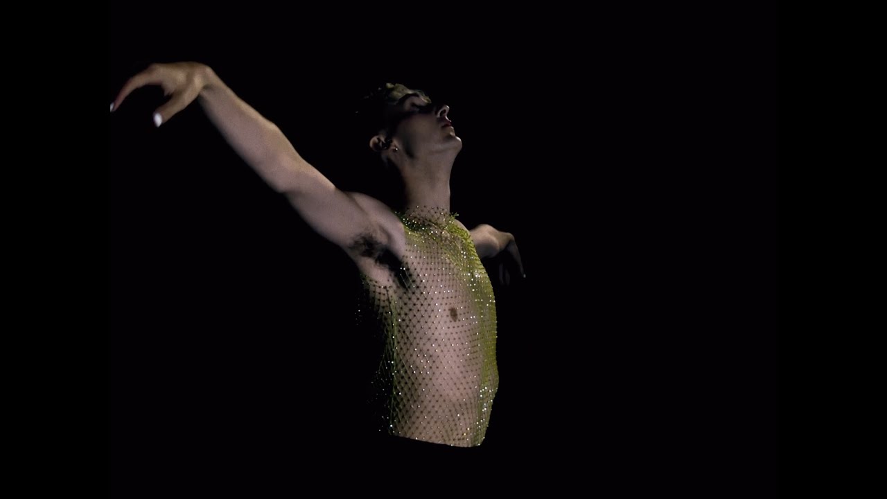 T. Priestly (FKA Vaughan) - Bad Behaviours (visualiser)