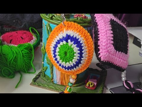 kiran is live with Granny square crochet pattern 🧶 animal keyring 🦁 ...