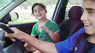 boludeando en la ruta  con mis chichis je