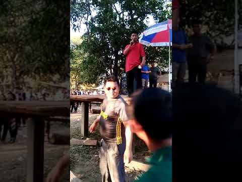 Video: 4 Txoj hauv kev caw txhua tus phooj ywg rau koj nplooj ntawv lossis pab pawg hauv Facebook