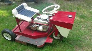 Vintage 1960s Swisher Ride King trycicle tractor