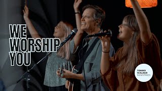 Video-Miniaturansicht von „"We Worship You" | Tommy Walker & Eileen Walker“