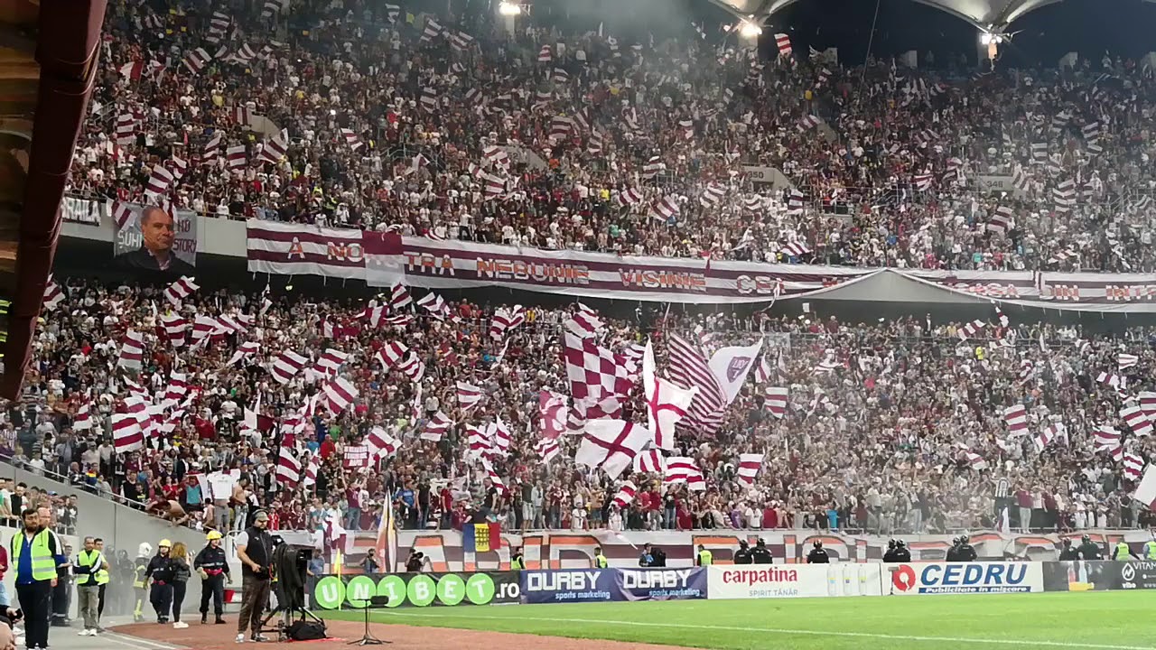 Peluza rapidista flutura steagurile romania currency