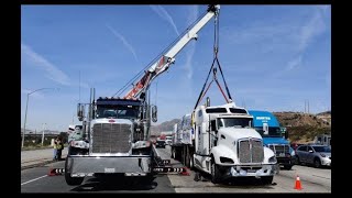 Major shifted load on the freeway  Hulk to the resuce