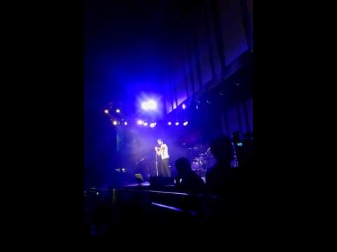 Pablo Alboran,dedica Tango Inedito a Buenos Aires."Entre un Compás"