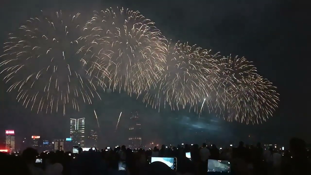 Chinese New Year's Fireworks display @victoria harbour Hongkong