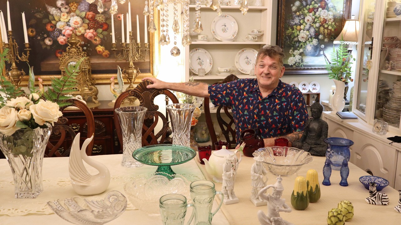 Flea Market Shopping Haul Beautiful Vintage Glass!! My Take On A