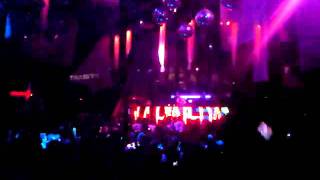 VID-20110722-00001