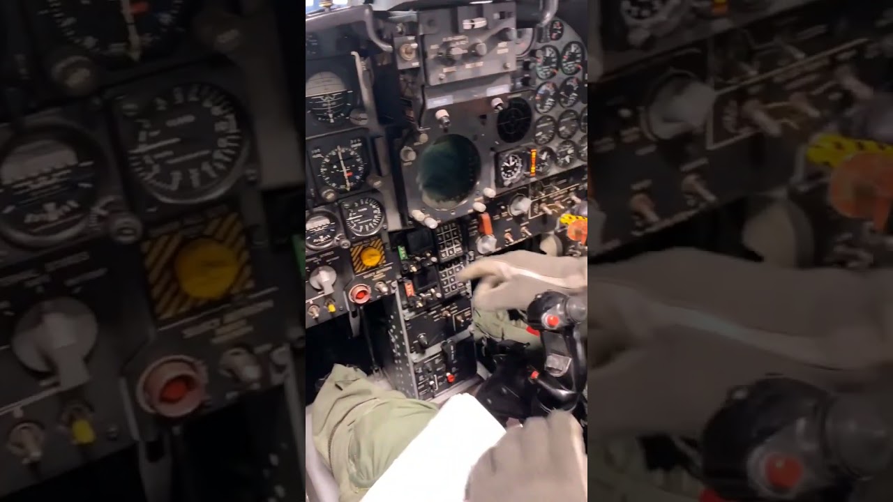 Sweet F-5 cockpit video! sent to me by the Swiss AF Demo team #f5 #swissairforce