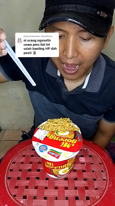 Begini cara Makan Pop Mie Indomie goreng Terbaru #trendingshorts #viralvideo #food #shortvideo #fyp