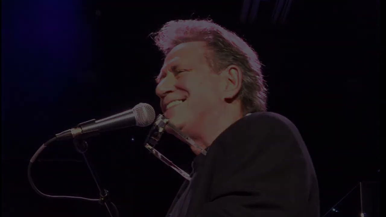 ASHTON WOLF Dueling Pianos (Live)