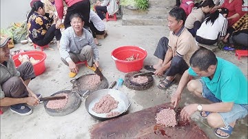 Toàn cảnh làm cỗ đám cưới quê hương Thái Bình, Tiết Canh Lòng Lợn