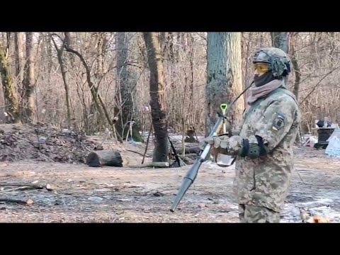 RPG-76 weapons training & demonstration for Ukrainian Forces.