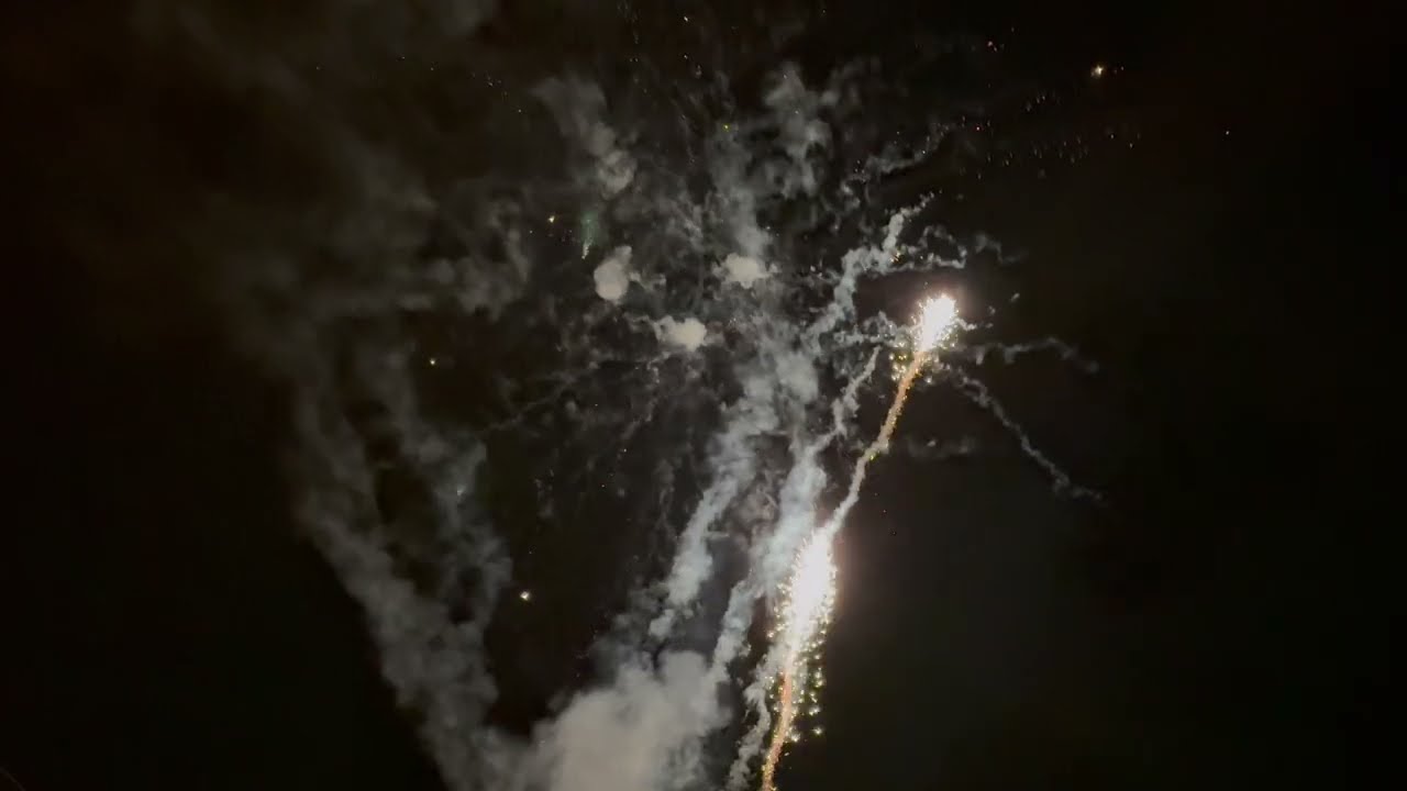 Octopus - TROPIC Fireworks TB6