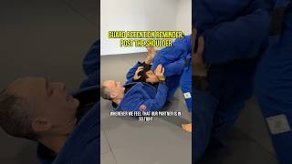 Guard retention key - ￼use the shoulder post! #bjj #jiujitsu #grappling ￼