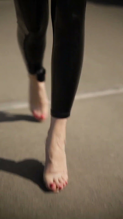 LATEX LEGGINGS and HIGH HEELS Try On Haul! #latex #legginslove #shiny #shinyoutfit #fashion #shiny