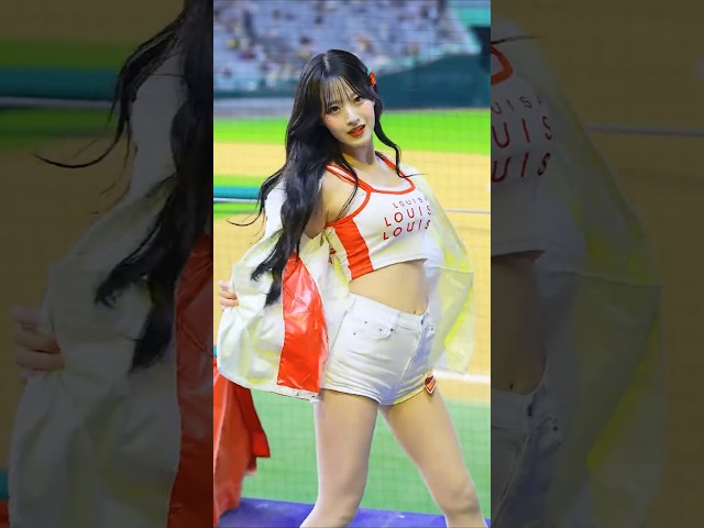 ssg랜더스 정설아치어리더 鄭雪兒 crazy in love 2 공연 직캠 #shorts #정설아 #치어리더 #응원 #공연 #직캠 #영상 #ssg랜더스 #鄭雪兒