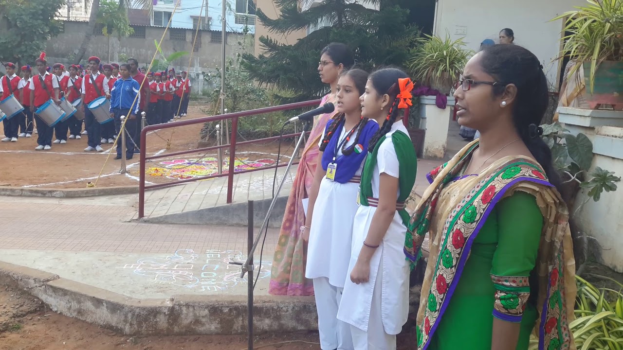 SKVM VIZAG RDAY CHIEF GUEST FLAG HOIST YouTube