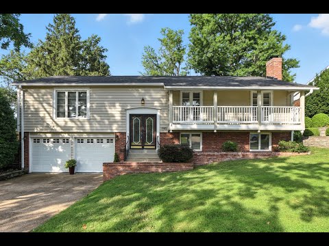 747 Agean Way, Ballwin, MO home video tour