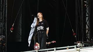 Ethel Cain - Amber Waves (live debut at Primavera Sound Barcelona, 31.05.2024)