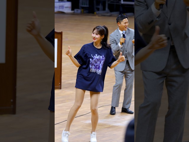 감서윤 치어리더의 삐끼삐끼!! #감서윤 #甘書潤 #감서윤치어리더 #kcc이지스 #치어리더 #cheerleader #직캠 #shorts