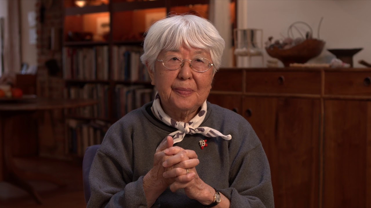 Kay Sekimachi #4: On the process of making her leaf bowls