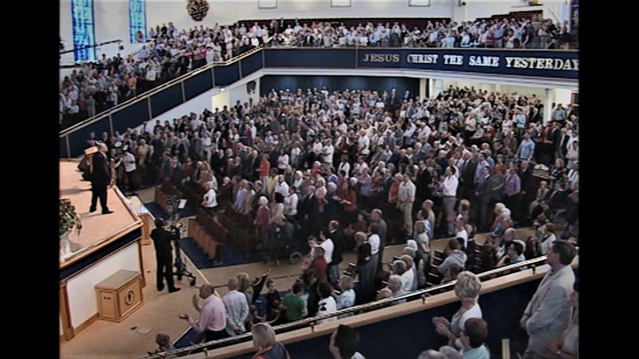 THIS OLD WORLD IS NOT MY HOME/ GIVE ME OIL IN MY LAMP: Whitewell Metropolitan Tabernacle Belfast