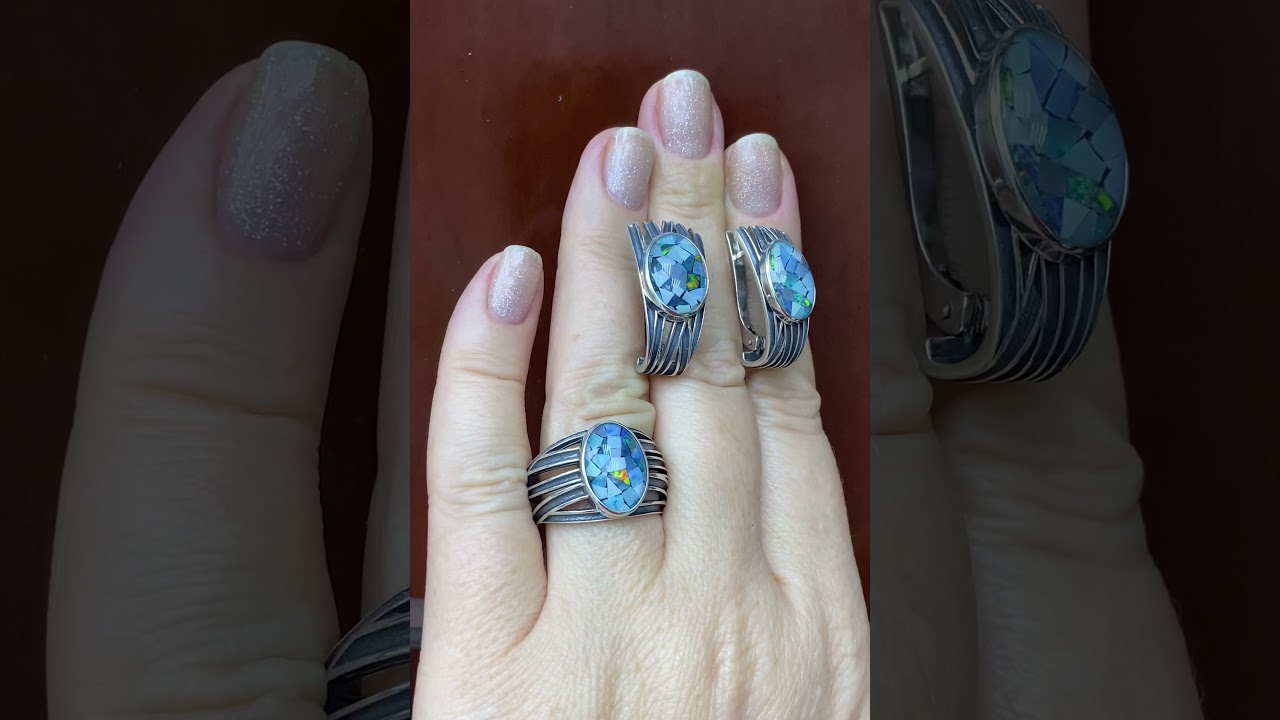 Классика! ОПАЛ МИКС синт в СЕРЕБРЕ - притягивает взгляд! Широкое КОЛЬЦО, СЕРЬГИ. Цены под видео.