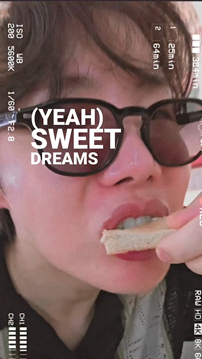 HOSEOK-ah enjoying food 🥪 at Singapore. #hope_on_the_stage_tour_singapore IG story. #jhope #제이홉