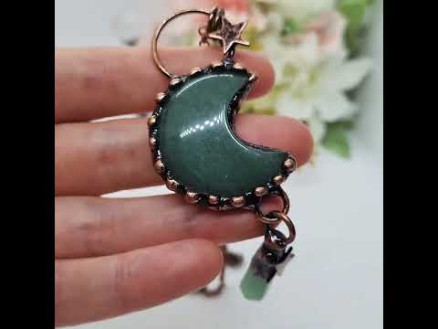 Мідний кулон в стилі бохо "місяць та зірки" натуральний зелений авантюрин, видео 1