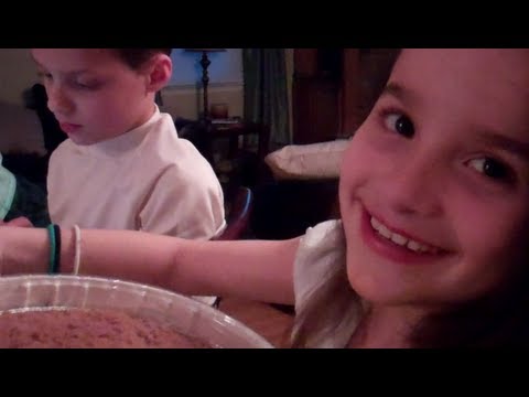 vlogs in spanish Can I Take This to Go? (WK 114.3)
