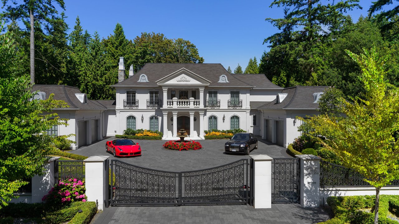 Tour of this stunning 11,000+ sqft Mansion