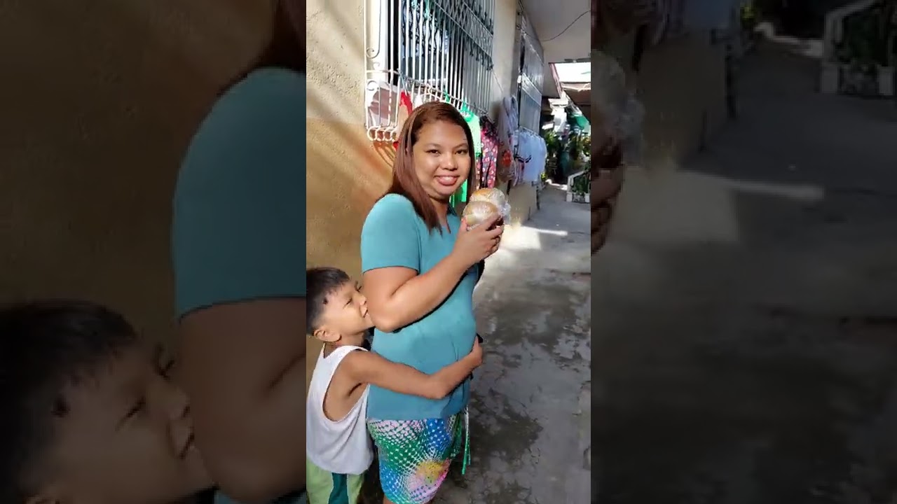 Libreng meryenda ni Barbie