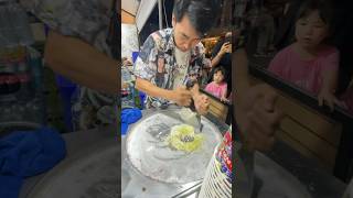 The Guy Make Professional Street Rolled Ice Cream 😲
