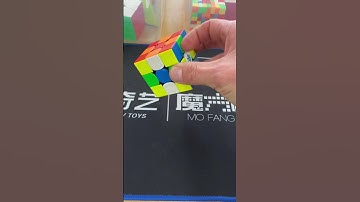 Checkerboard pattern on a Rubik’s Cube with one hand! #shorts