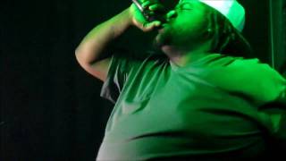 R-Swift - Awesome God (Live)