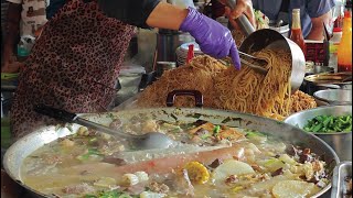 富士山炒麵 ,古早味豬雜湯製作/Taiwan style breakfast -Giant Fried Noodles , Pork thick soup Making -台灣街頭美食