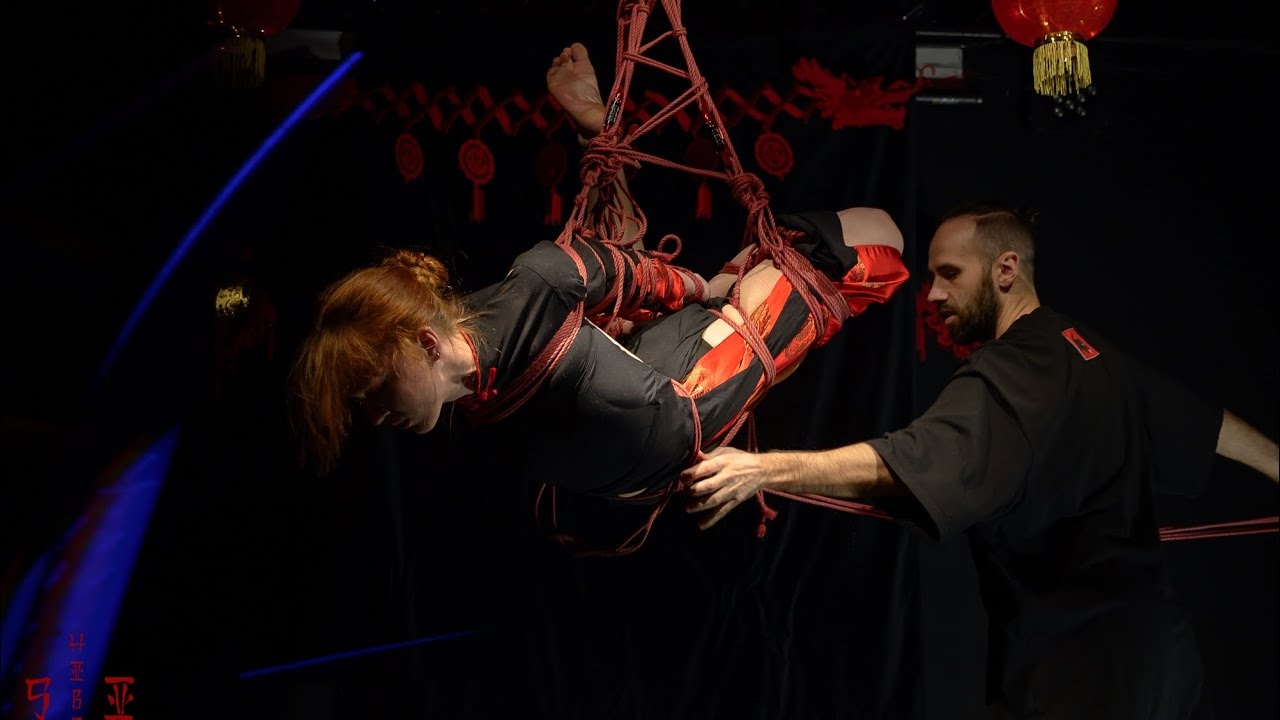 Shibari show in Chinese New Year 