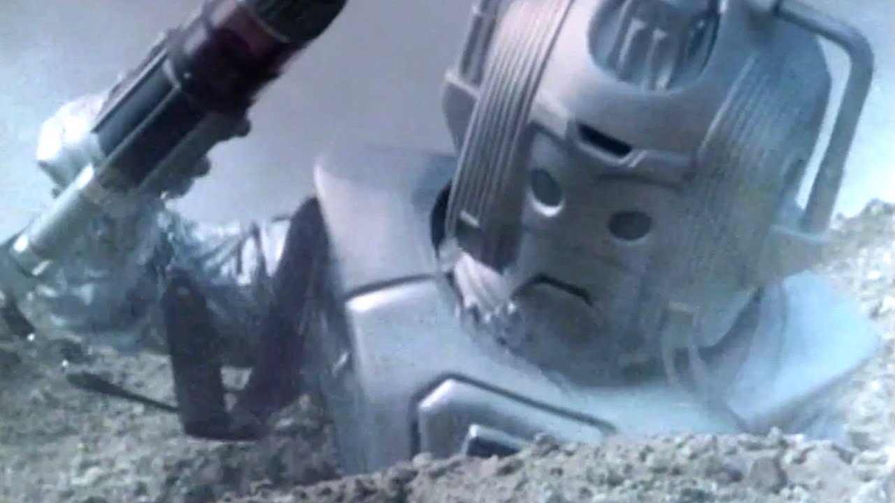 Cyberman Hunting - Doctor Who - Attack of the Cybermen
