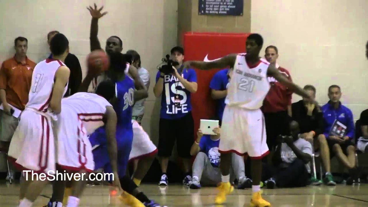 Julius Randle Highlights the 1 high school basketball player in the