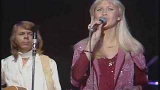 Miniatura de vídeo de "ABBA IN JAPAN  - SOS"