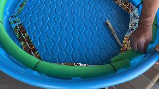 Dog whelping box using a play pool