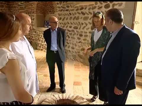 გამოსამშვიდობებელი სადილი ელჩებთან