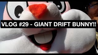 VLOG #29
I ALMOST GET RUN OVER ON FILM!! Also I wasnt able to vlog as much as I wanted to but I hope youll enjoy what I managed to catch! Thank you again to the B&M Drift Okinawa Team, Stacked! Inc, Origin Labo, HardTuned, and all the other teams behind the scenes that made this event awesome!! VLOG #29
