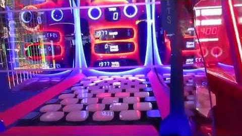 L. Michelle Plays Let