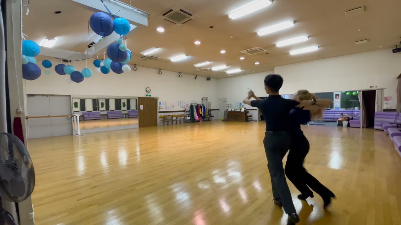 SlowFoxtrrotバリエーション練習 2025.8.15 - YouTube