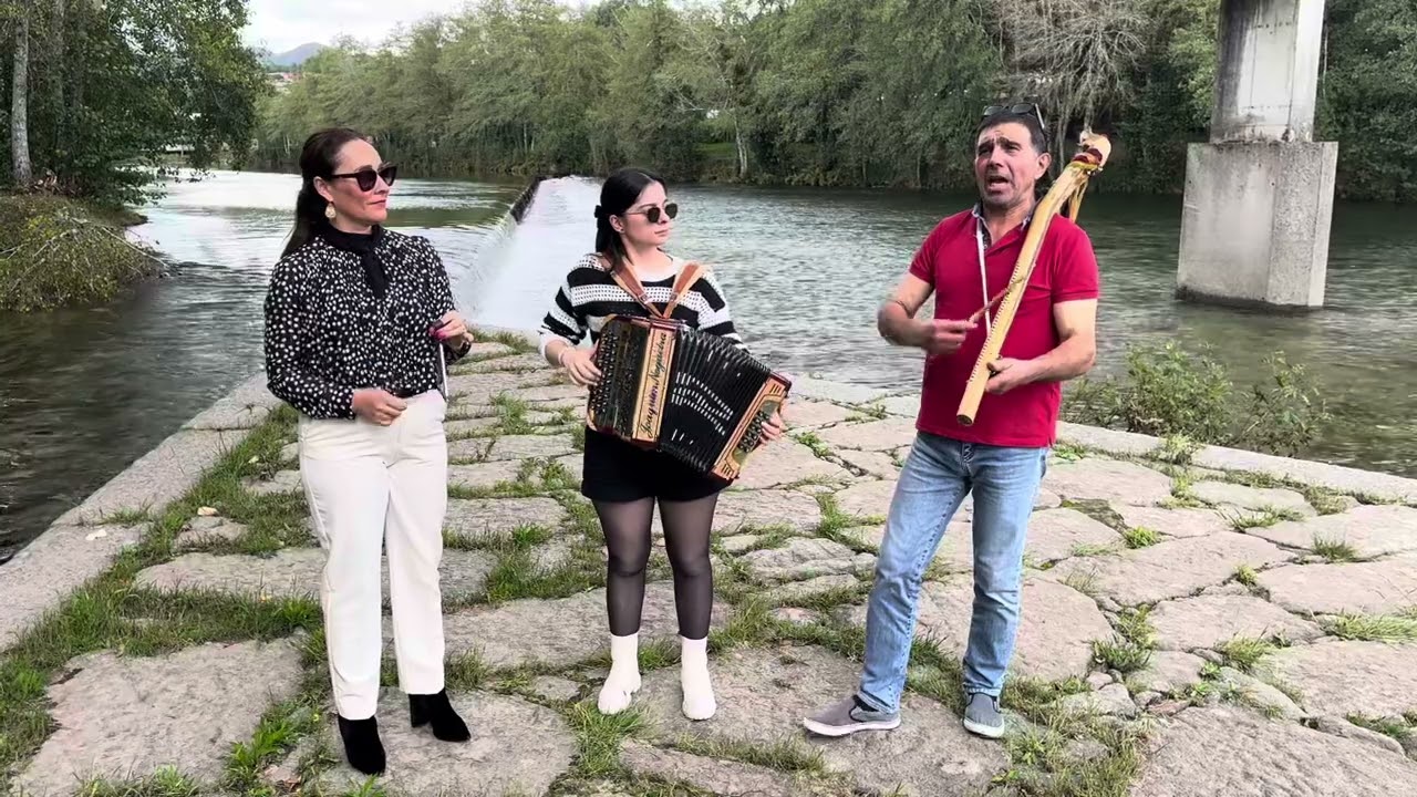 Vira de santa Marta cantado por Conceição Teixeira Quim Marrafa e Lara Margarida na 🪗13/10/24 🪗🇵🇹🌏