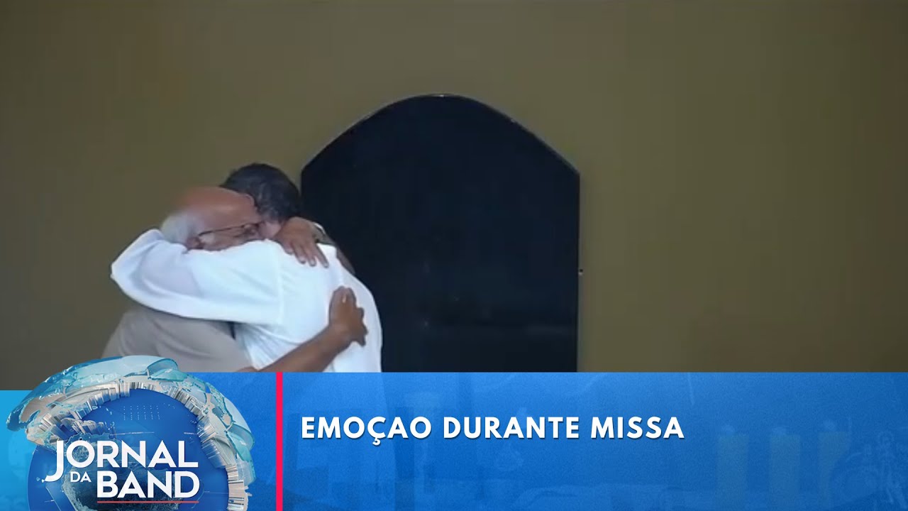 Cena emociona fiéis durante missa em Santa Catarina