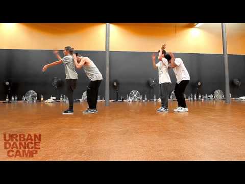 Flore Sneyers, Aiko Terweduwe, Anaïs Kauer & Adrien Rako :: UDC 2013
