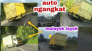 GILA!! SOPIR TRUCK BERANI NGANGKAT PAS LAGI DI TIKUNGAN TAJAM